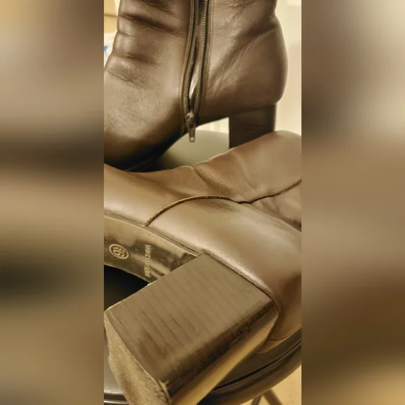 Chocolate brown boot (W) roomy 9.5 - Picture 8 of 11